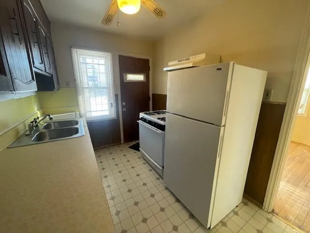 $999 | 2039 Ewald Circle, Detroit, MI 48238