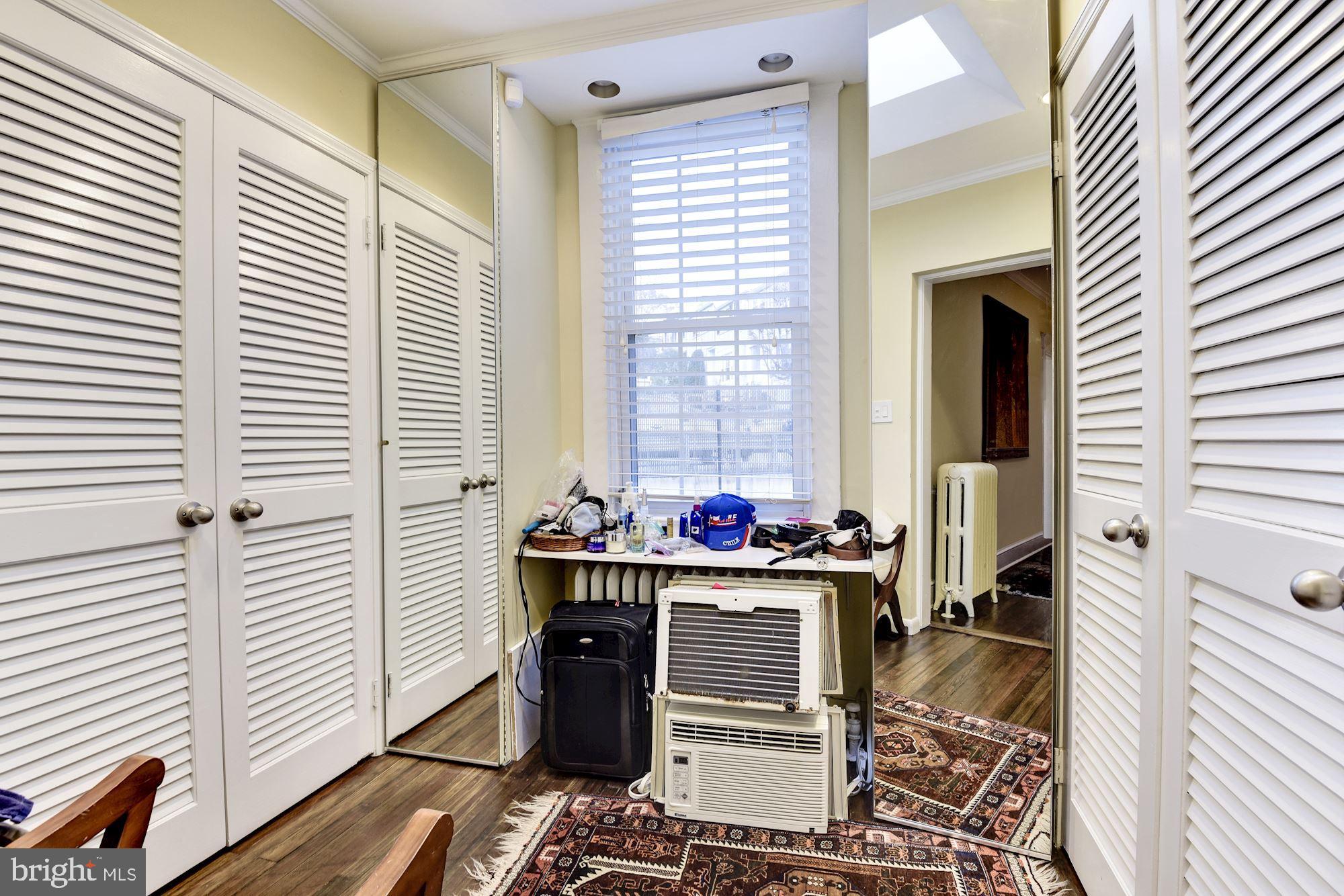 2113 37th Street Northwest Washington, DC 20007 - Photo 12 of 16