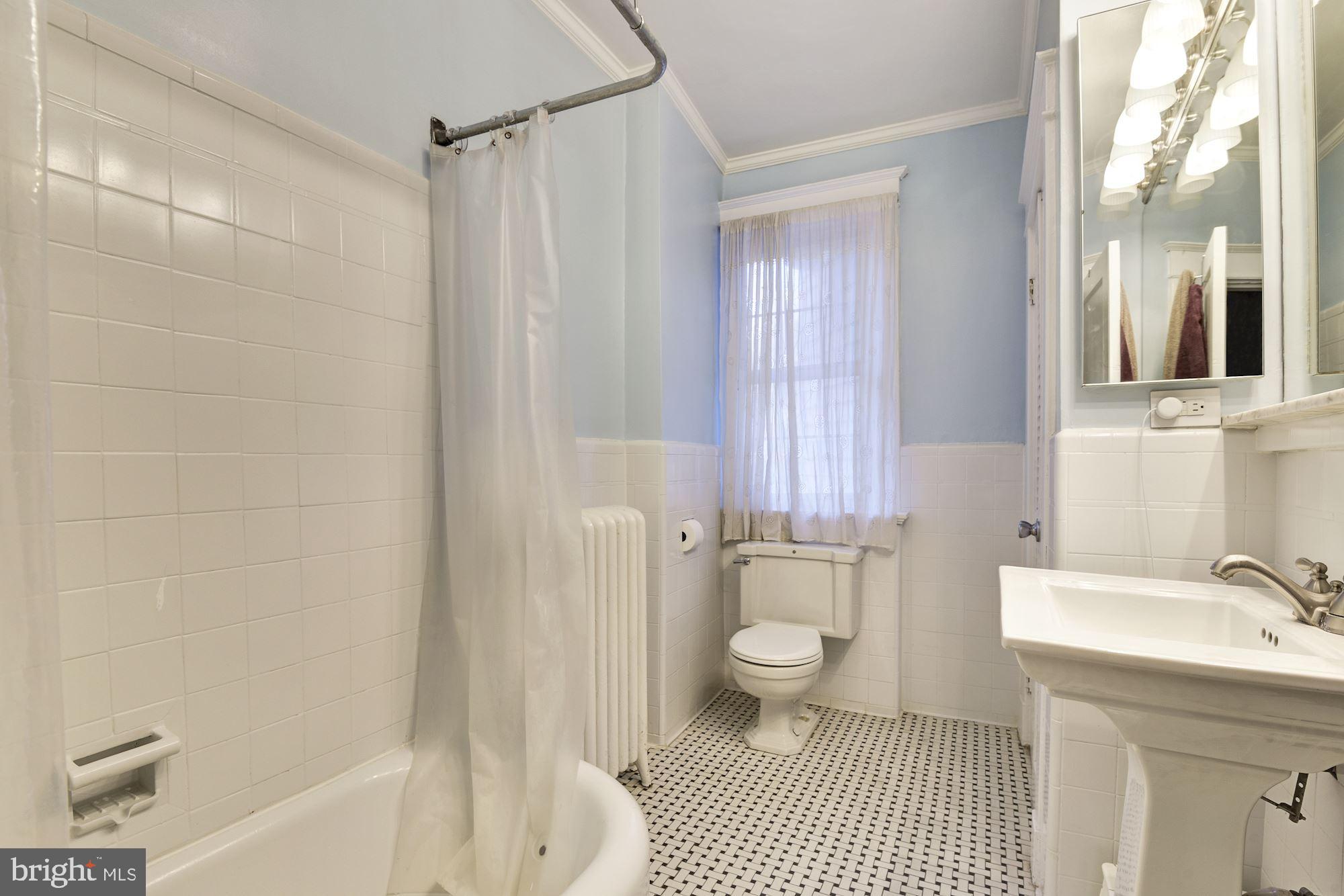 2113 37th Street Northwest Washington, DC 20007 - Photo 14 of 16