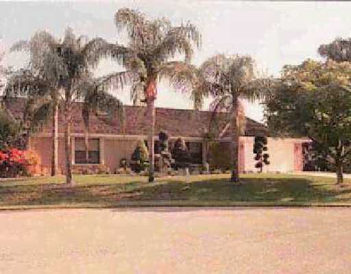 8331 Southeast Quail Ridge Way, Unit 2 Hobe Sound, FL 33455 - Photo 1 of 1 Primary Photo