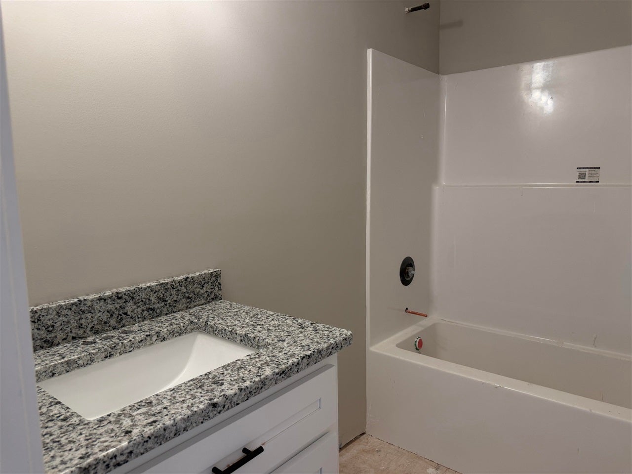 111 Ralph A Young Road Bowling Green, KY 42101 - Photo 7 of 12 Gallery Image 7