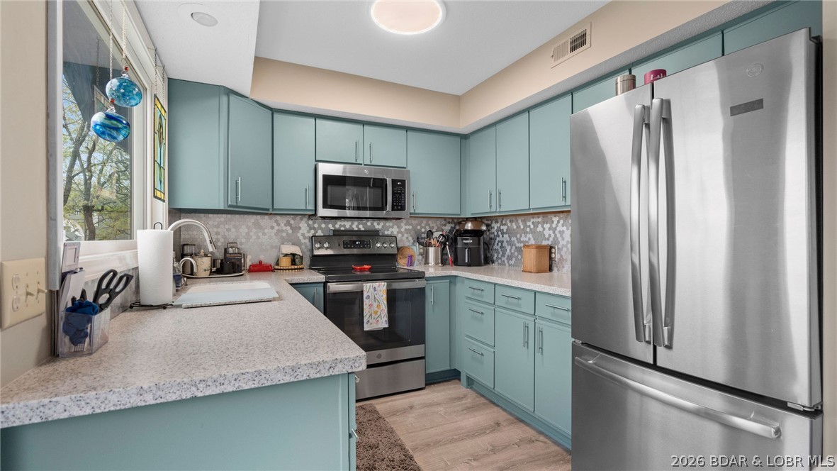 1580 Cherokee Road, Unit 2A Lake Ozark, MO 65049 - Photo 3 of 49