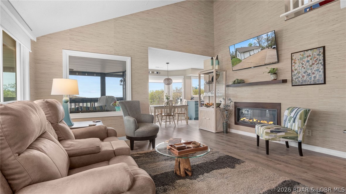 1580 Cherokee Road, Unit 2A Lake Ozark, MO 65049 - Photo 5 of 49 Living area main