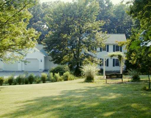124 Woodcrest Road Butler, PA 16002 - Photo 1 of 1 Exterior Front.