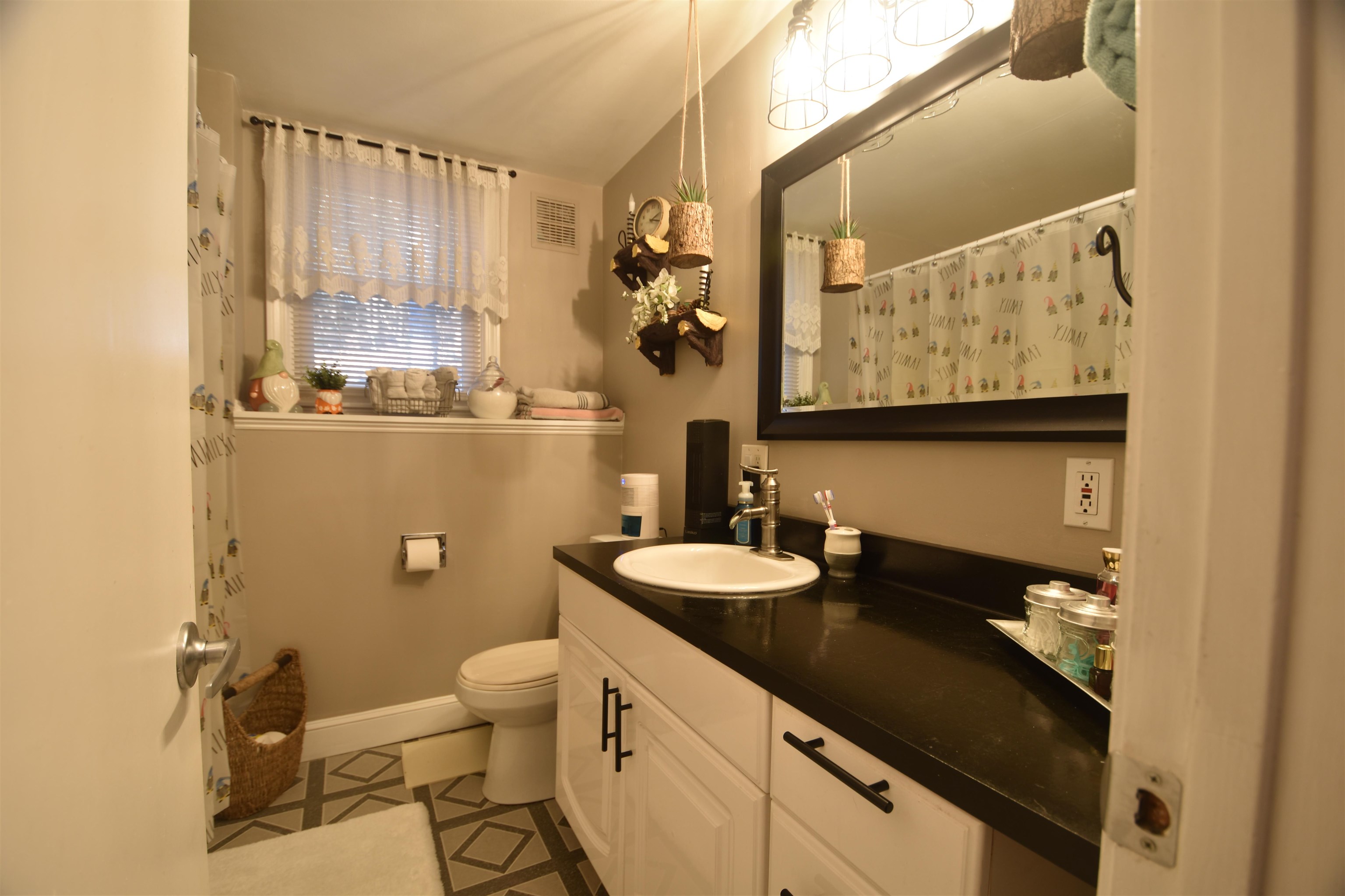 30 Roy Street Raymond, NH 03077 - Photo 28 of 30