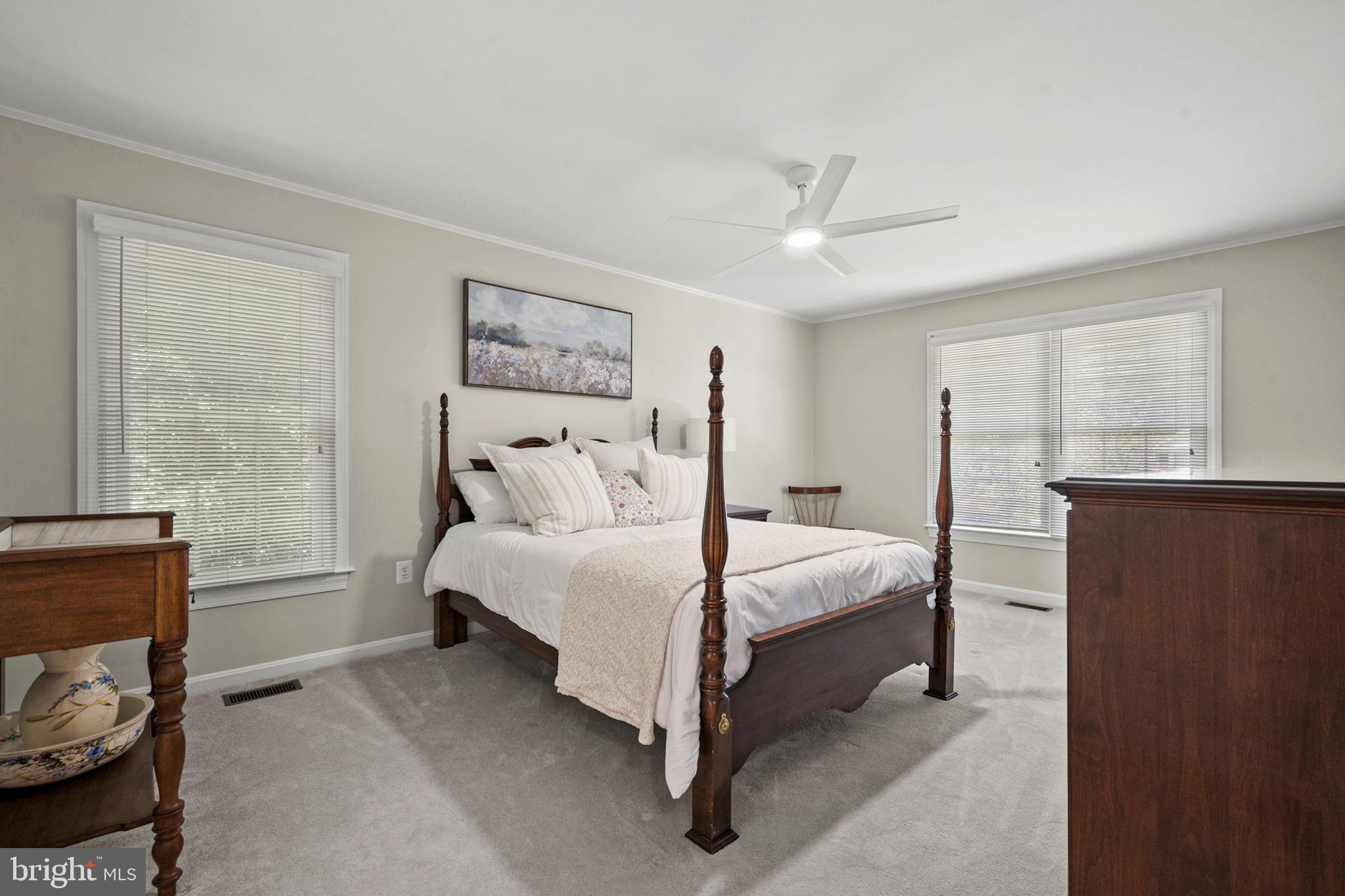 9127 Scott Street Springfield, VA 22153 - Photo 9 of 112