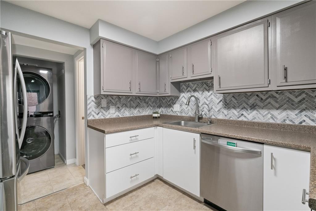 307 South Dithridge Street, Unit 207 Pittsburgh, PA 15213 - Photo 18 of 30