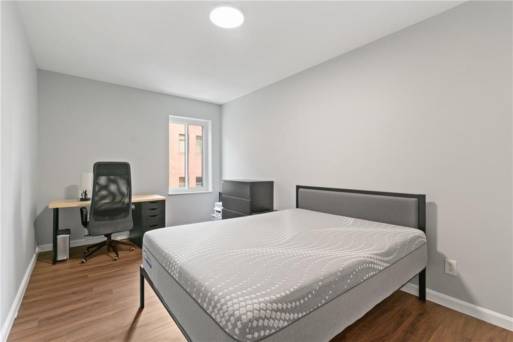 307 South Dithridge Street, Unit 207 Pittsburgh, PA 15213 - Photo 24 of 30 Second floor bedroom