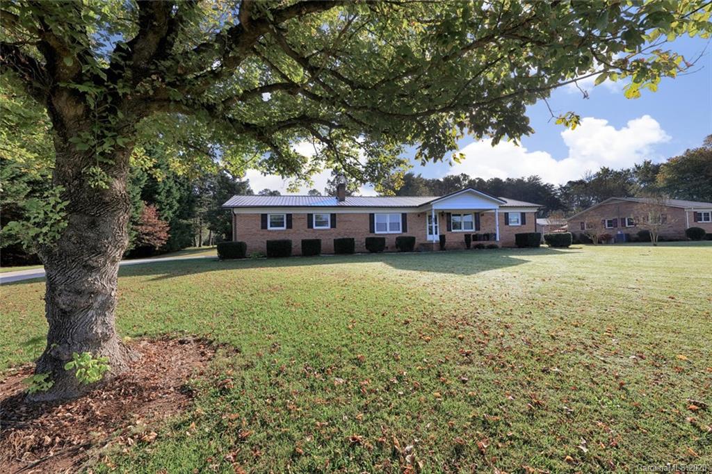 480 East Lackey Farm Road Stony Point, NC 28678 - Photo 2 of 47 Gallery Image 2
