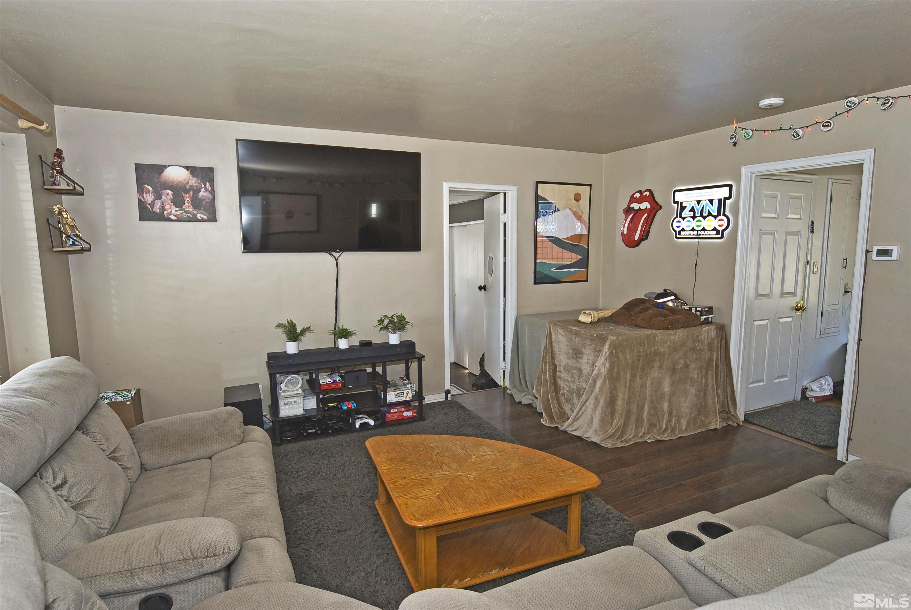 115 Bartlett Street Reno, NV 89512 - Photo 4 of 18 Photo 4