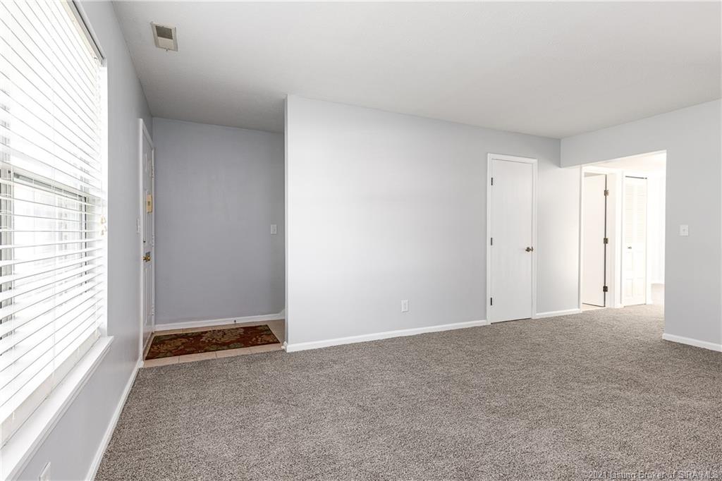 1411 Slate Run Road, Unit 18 New Albany, IN 47150 - Photo 8 of 36 Gallery Image 8