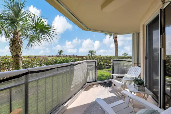 $2,850 | 3870 North Hwy A1A, Unit 101, Fort Pierce, FL 34949