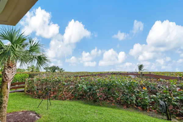 $2,850 | 3870 North Hwy A1A, Unit 101, Fort Pierce, FL 34949