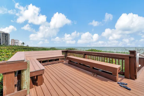 $2,850 | 3870 North Hwy A1A, Unit 101, Fort Pierce, FL 34949