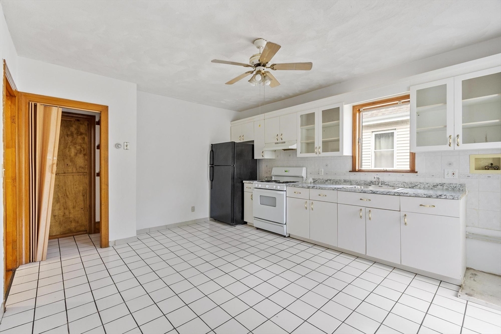495 Main Street Medford, MA 02155 - Photo 17 of 41