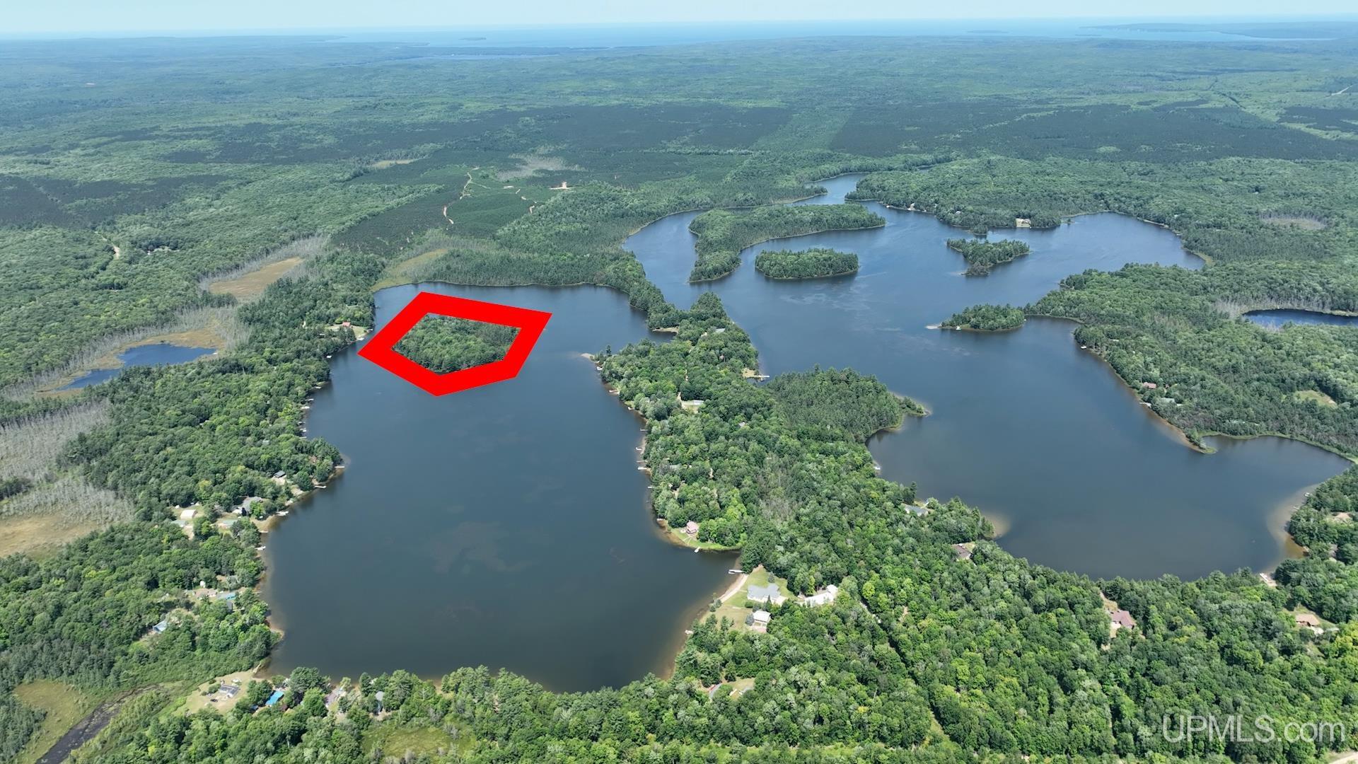 3974 North Hayward (access To Angel Island) Road Munising, MI 49862 - Photo 7 of 92