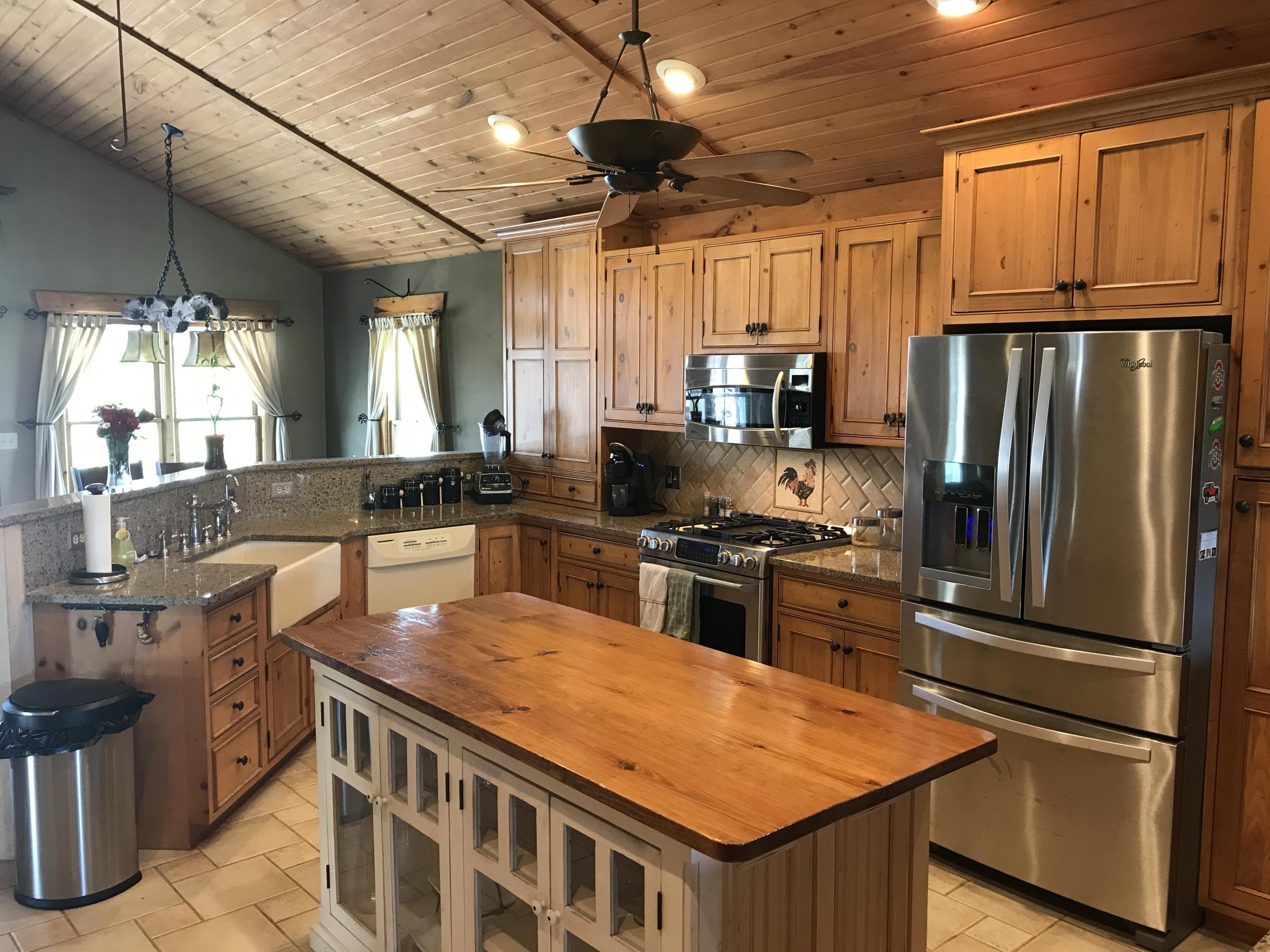 5672 N Road Lewis Center, OH 43035 - Photo 22 of 39 Gallery Image 22