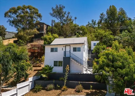 $995,000 | 621 Isabel Street, Los Angeles, CA 90065