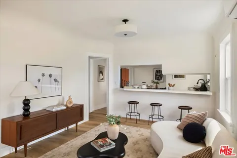 $995,000 | 621 Isabel Street, Los Angeles, CA 90065
