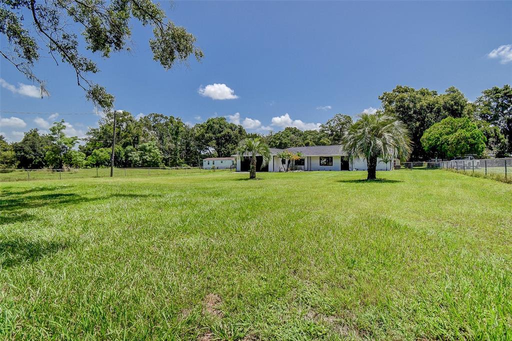 12644 Smith Road Dade City, FL 33525 - Photo 42 of 49 Gallery Image 42