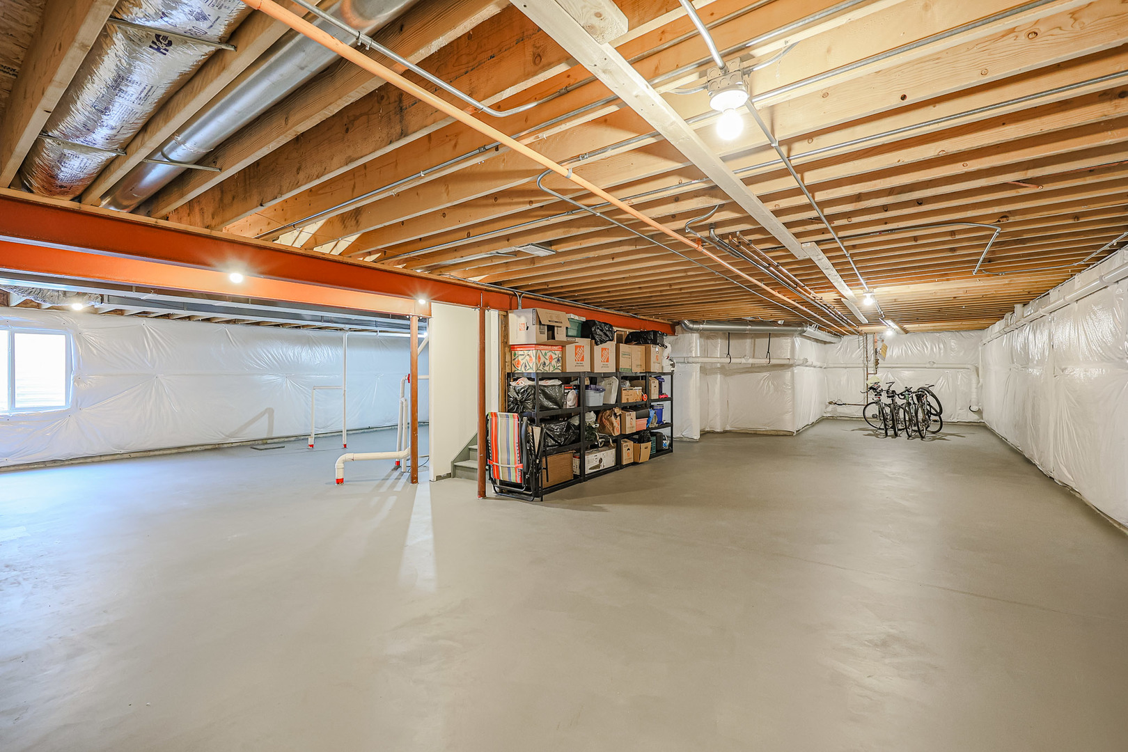 580 North Highlander Way Addison, IL 60101 - Photo 52 of 63 a view of empty room with wooden ceiling