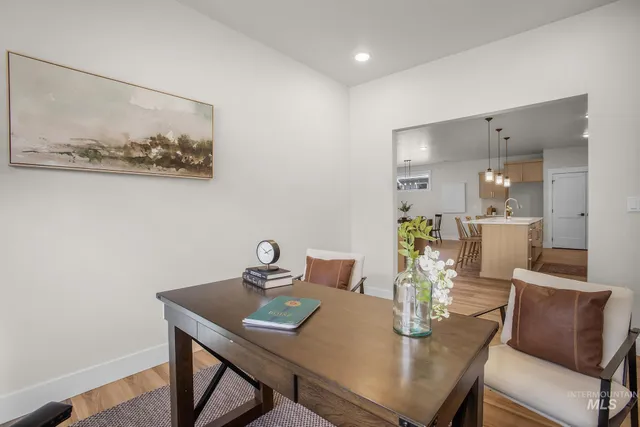 $548,900 | 1712 East Grayson Street, Meridian, ID 83642