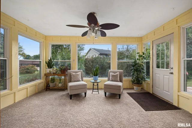 $369,900 | 430 North Montana Avenue, Morton, IL 61550