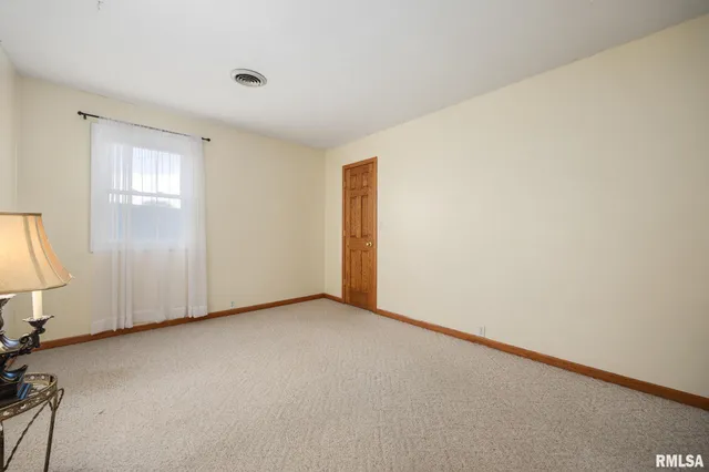 $369,900 | 430 North Montana Avenue, Morton, IL 61550