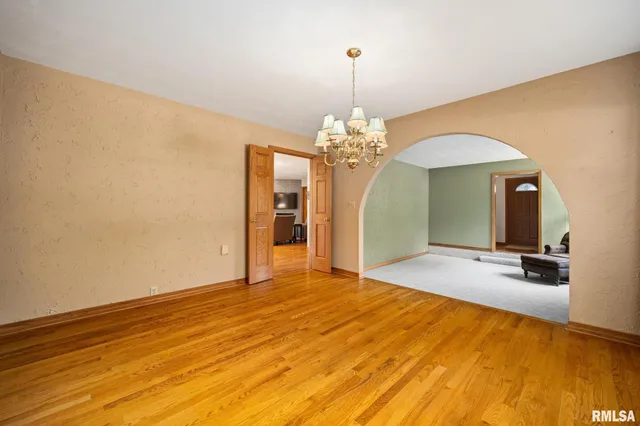 $369,900 | 430 North Montana Avenue, Morton, IL 61550