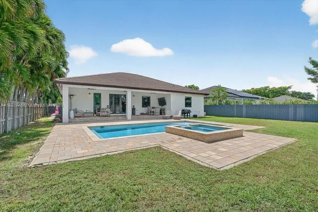 $1,495,000 | 19200 Belview Drive, Cutler Bay, FL 33157