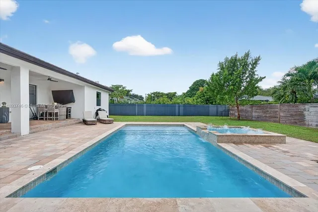 $1,495,000 | 19200 Belview Drive, Cutler Bay, FL 33157