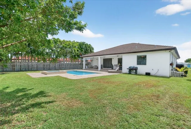 $1,495,000 | 19200 Belview Drive, Cutler Bay, FL 33157