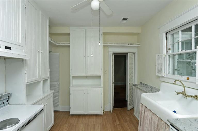 1207 Fincastle Road Lexington, KY 40502 - Photo 11 of 20 Photo 11