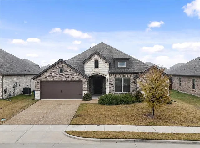 $455,000 | 2815 Diamondback Drive, Melissa, TX 75454