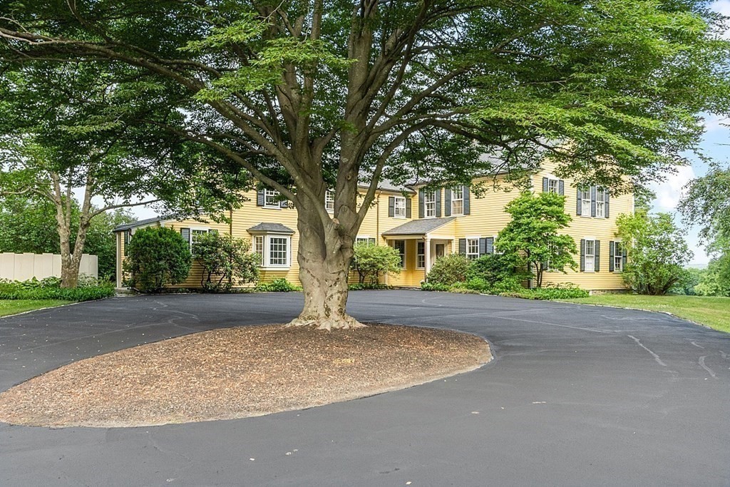 67 Common Street Groton, MA 01450 - Photo 3 of 42