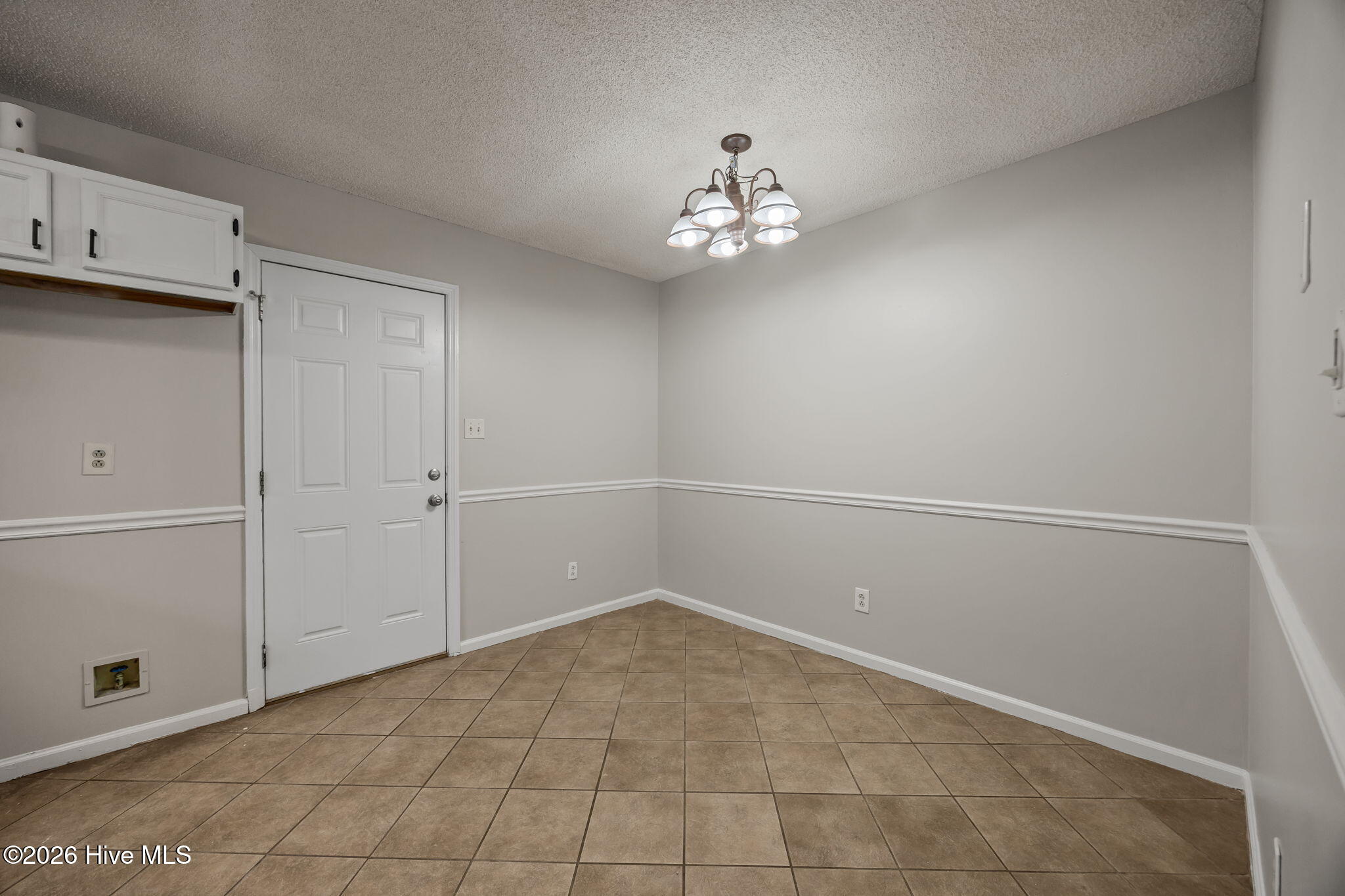 2042 Derby Run Road Jacksonville, NC 28546 - Photo 18 of 37 Dining Area