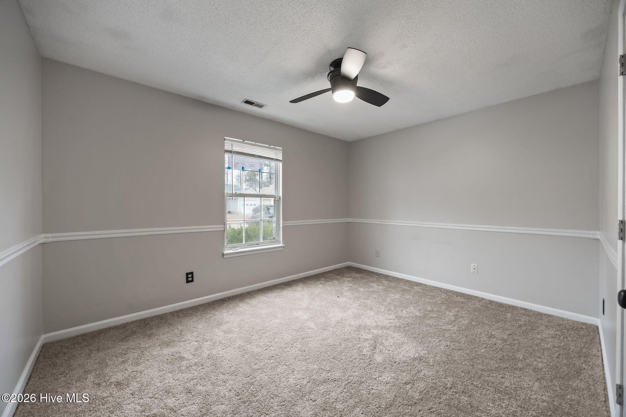 2042 Derby Run Road Jacksonville, NC 28546 - Photo 26 of 37 Guest Bedroom