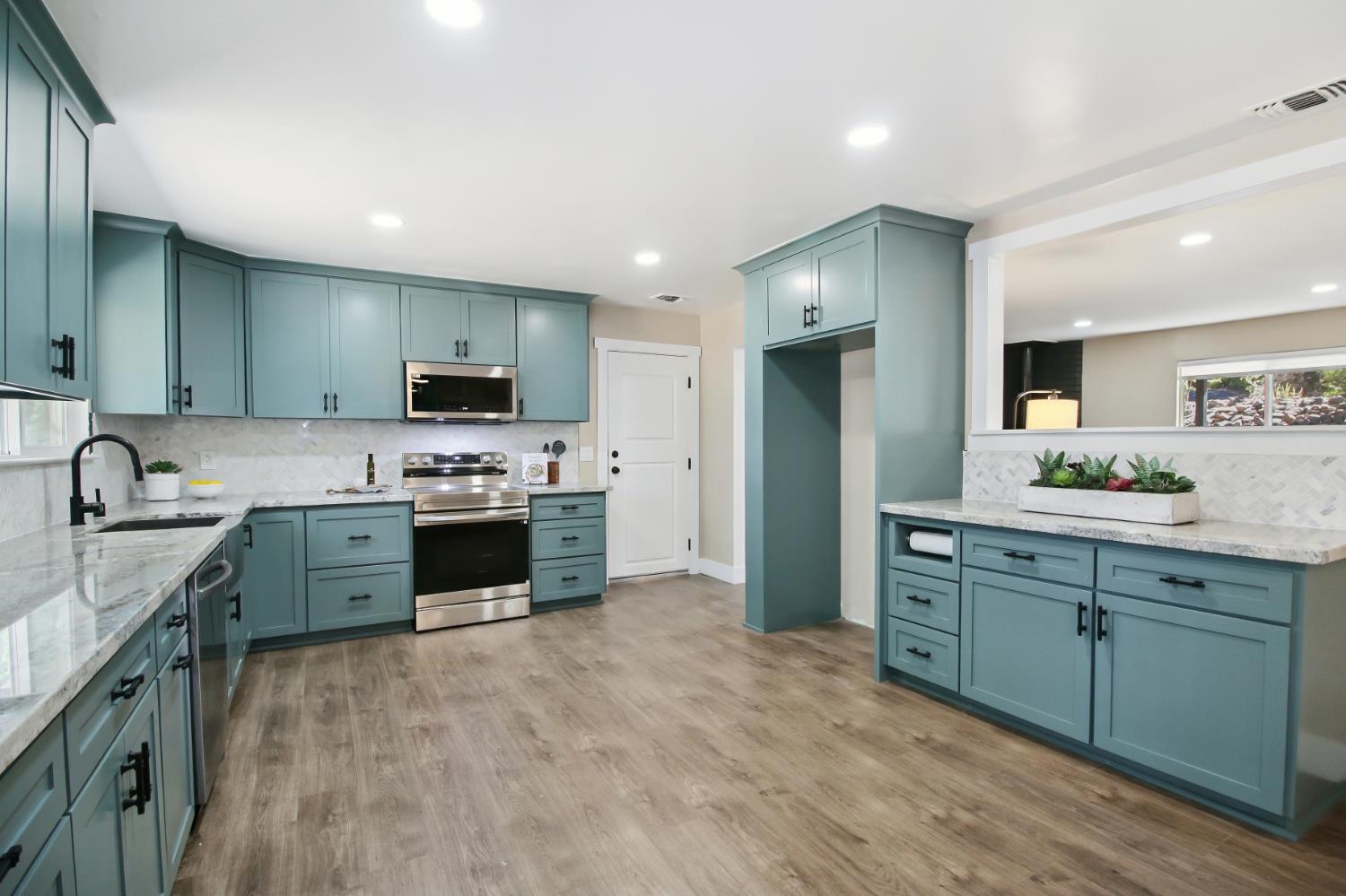 3831 Sheridan Road Cameron Park, CA 95682 - Photo 10 of 46