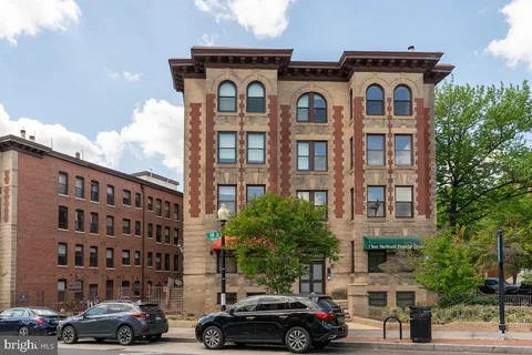 $449,900 | 1930 18th Street Northwest, Unit 32, Washington, DC 20009