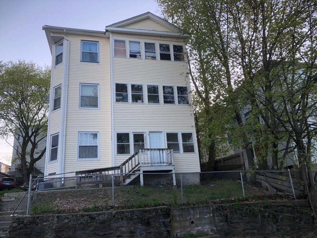 2 Rice Lane Worcester, MA 01604 - Photo 1 of 8 Gallery Image 1