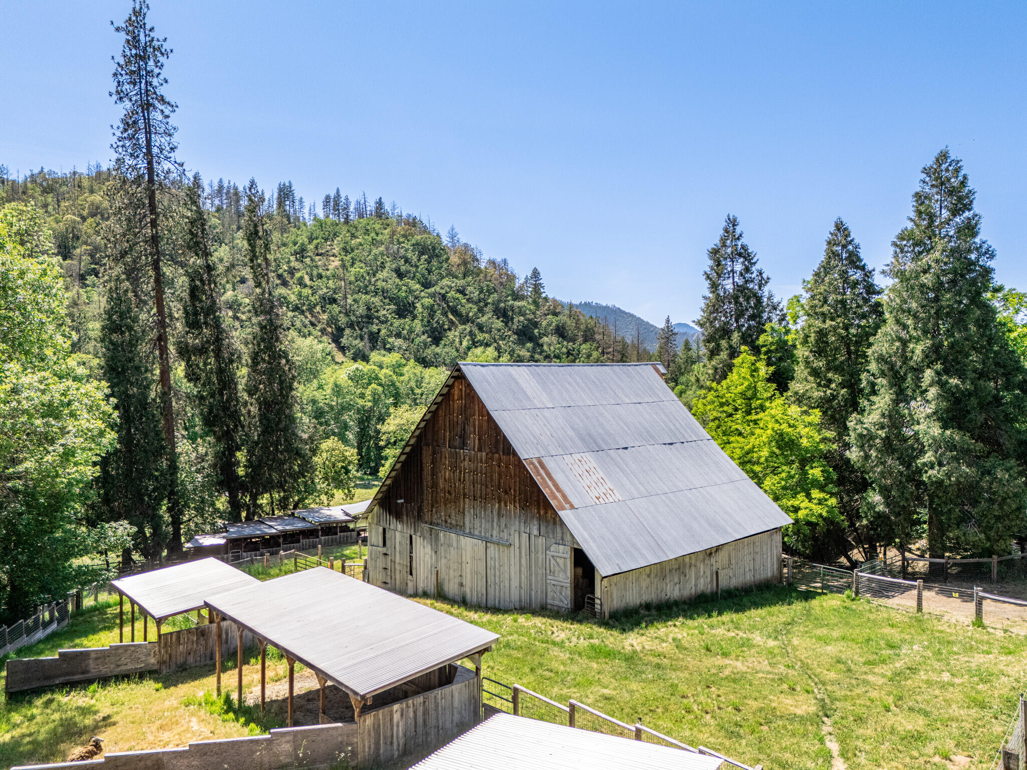 6180 Little Applegate Road Jacksonville, OR 97530 - Photo 41 of 59 DJI_20250520152603_0332_D-HDR