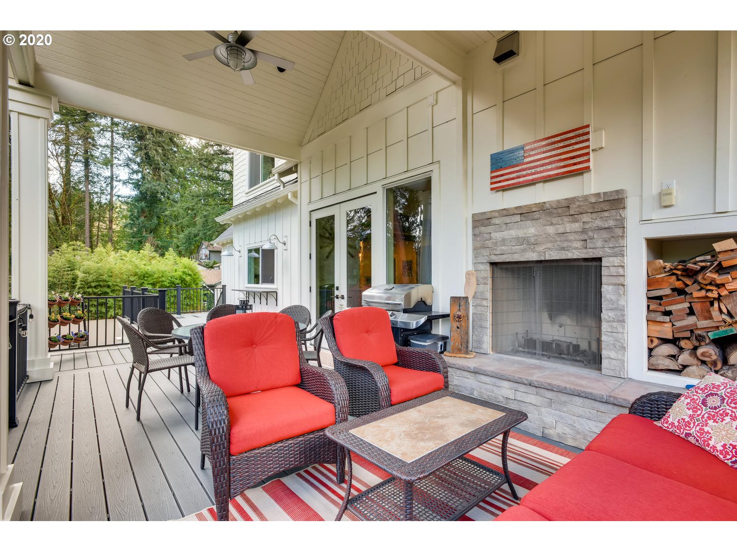 22040 Southwest Ribera Lane West Linn, OR 97068 - Photo 13 of 29 Gallery Image 13