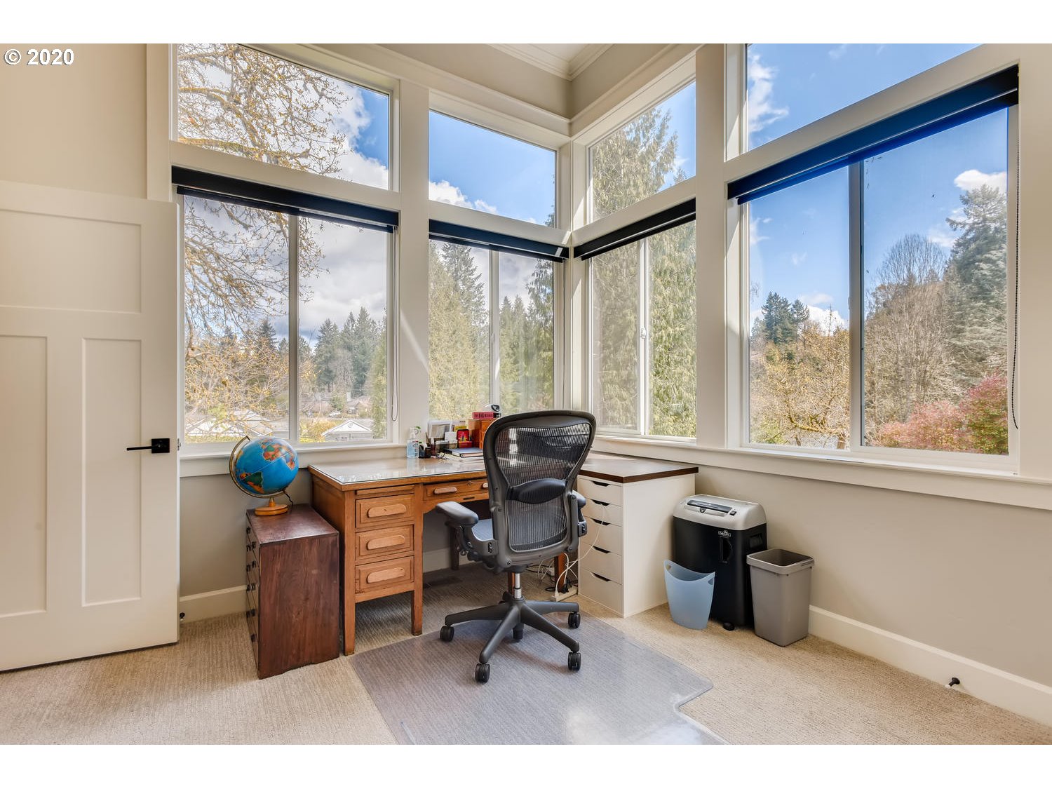 22040 Southwest Ribera Lane West Linn, OR 97068 - Photo 14 of 29 Gallery Image 14