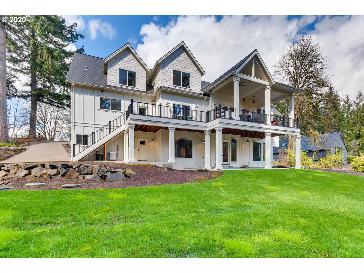 22040 Southwest Ribera Lane West Linn, OR 97068 - Photo 25 of 29 Gallery Image 25