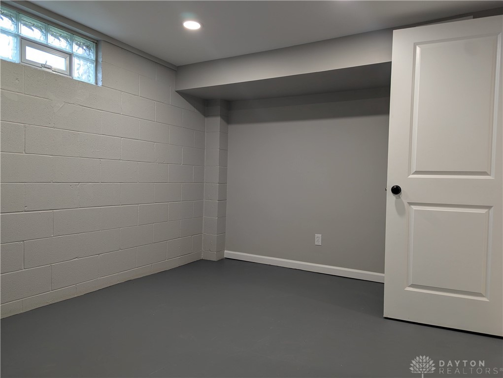 1811 Devon Drive Springfield, OH 45503 - Photo 22 of 33