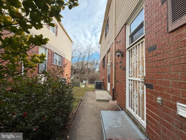 $2,300 | 9331 Jamison Avenue, Unit B, Philadelphia, PA 19115