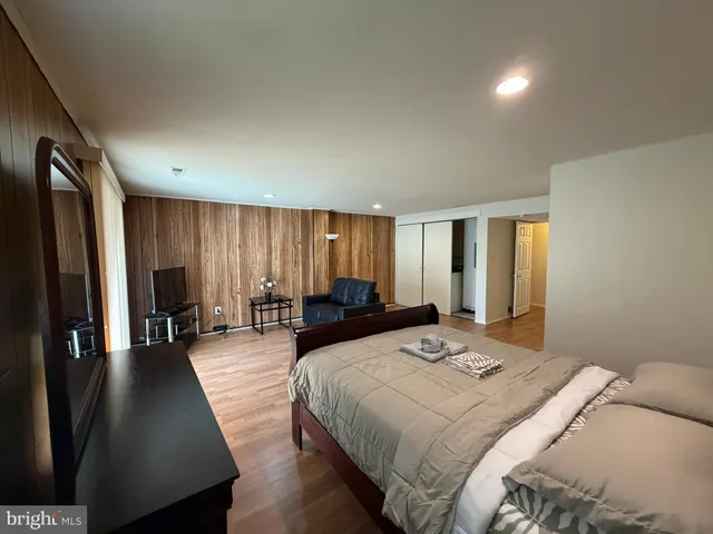 $2,300 | 9331 Jamison Avenue, Unit B, Philadelphia, PA 19115