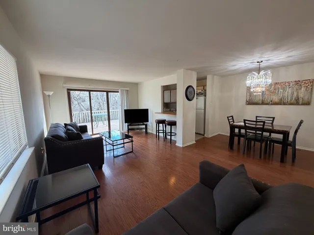 $2,300 | 9331 Jamison Avenue, Unit B, Philadelphia, PA 19115