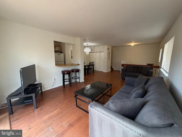 $2,300 | 9331 Jamison Avenue, Unit B, Philadelphia, PA 19115