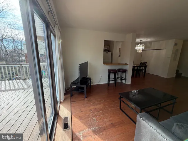 $2,300 | 9331 Jamison Avenue, Unit B, Philadelphia, PA 19115